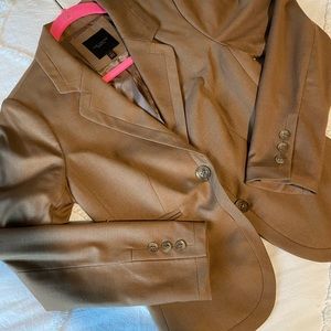 The Limited women’s Camel Tan Blazer Size S